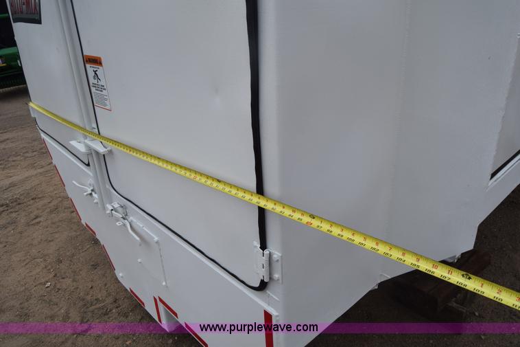 image for item CB9041 RotoMix 620-16 feed mixer