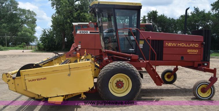 image for item CB9042 New Holland 2550 self-propelled windrower