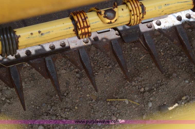 image for item CB9042 New Holland 2550 self-propelled windrower