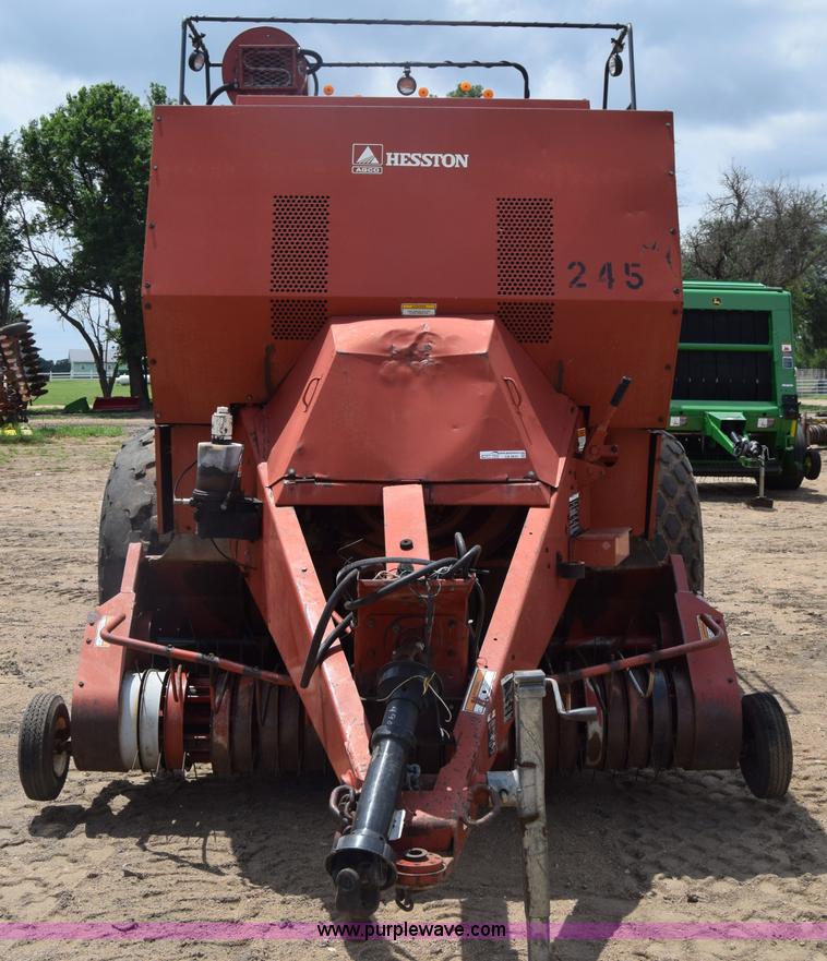 image for item CB9043 Hesston 4900 large square baler