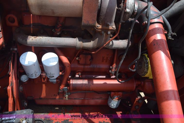 image for item CB9044 International 1480 Axial-Flow combine