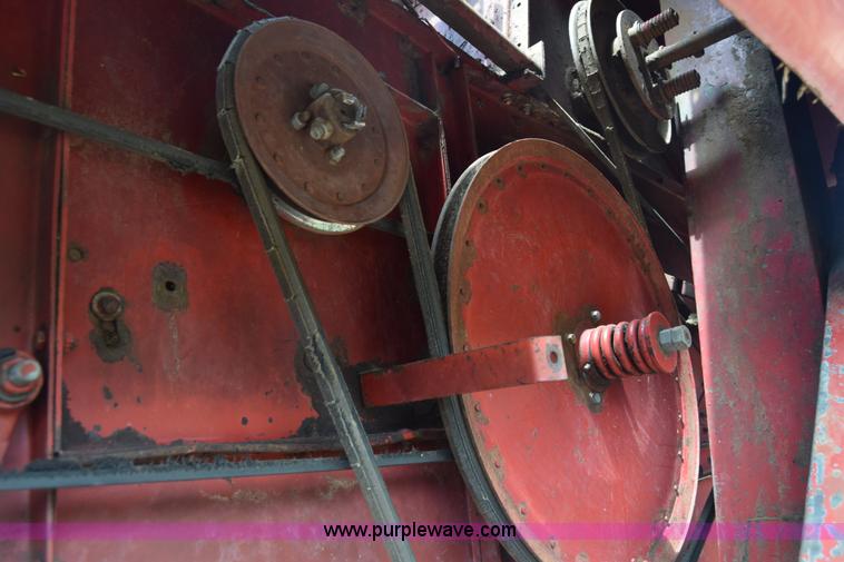 image for item CB9044 International 1480 Axial-Flow combine