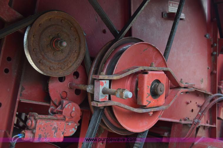 image for item CB9044 International 1480 Axial-Flow combine
