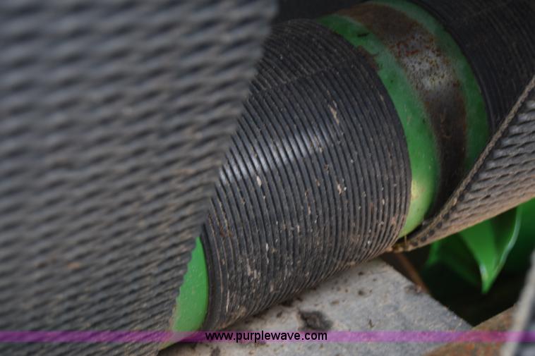 image for item CB9047 2013 John Deere 568 round baler