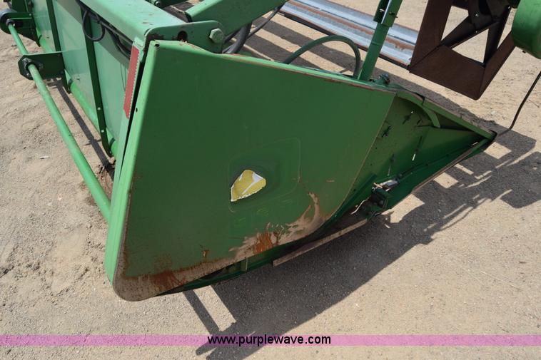 image for item CB9049 John Deere 930 rigid head