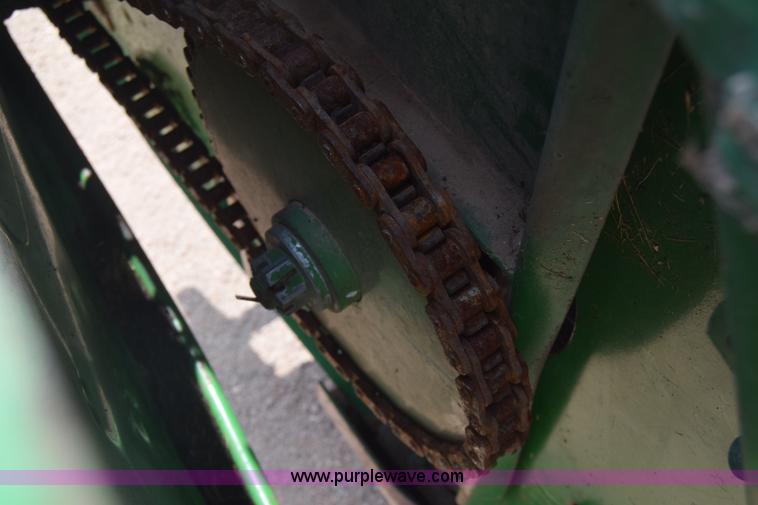 image for item CB9049 John Deere 930 rigid head