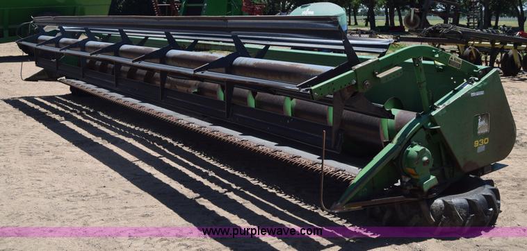 image for item CB9135 John Deere 930 rigid head