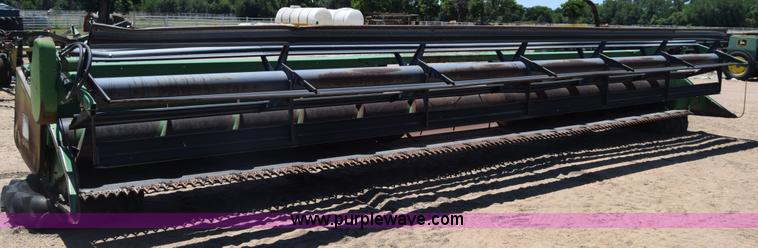 image for item CB9135 John Deere 930 rigid head