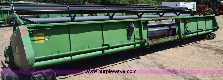 image for item CB9135 John Deere 930 rigid head