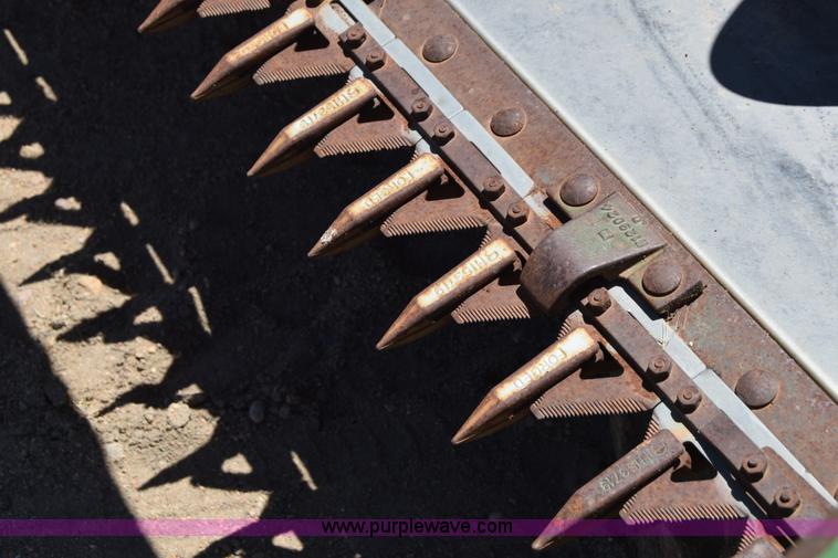 image for item CB9135 John Deere 930 rigid head