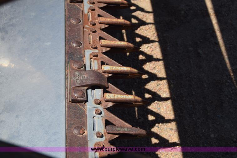 image for item CB9135 John Deere 930 rigid head