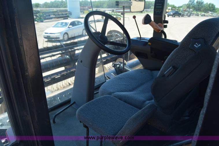 image for item CB9137 2001 MacDon 9350 Turbo windrower