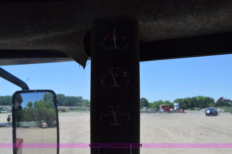 image for item CB9137 2001 MacDon 9350 Turbo windrower