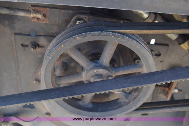 image for item CB9137 2001 MacDon 9350 Turbo windrower