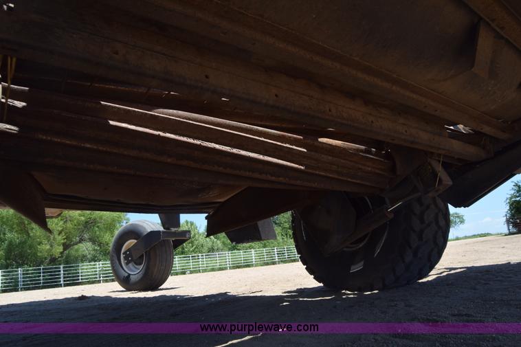 image for item CB9137 2001 MacDon 9350 Turbo windrower