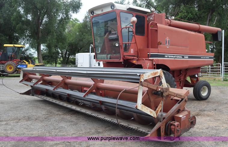 image for item CB9364 1979 International 1460 Axial-Flow combine