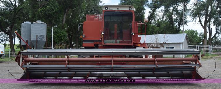image for item CB9364 1979 International 1460 Axial-Flow combine