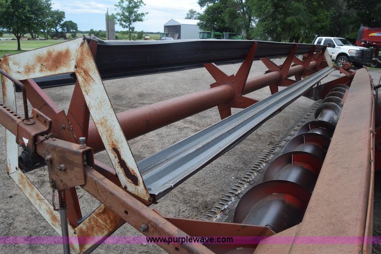 image for item CB9364 1979 International 1460 Axial-Flow combine