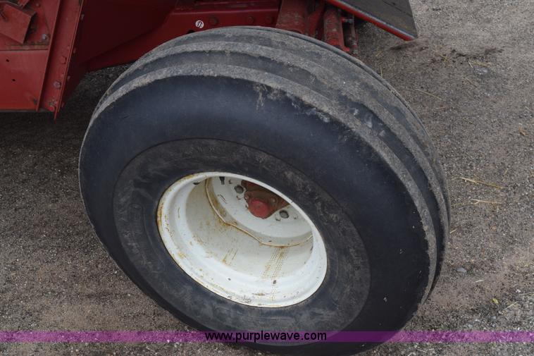 image for item CB9364 1979 International 1460 Axial-Flow combine