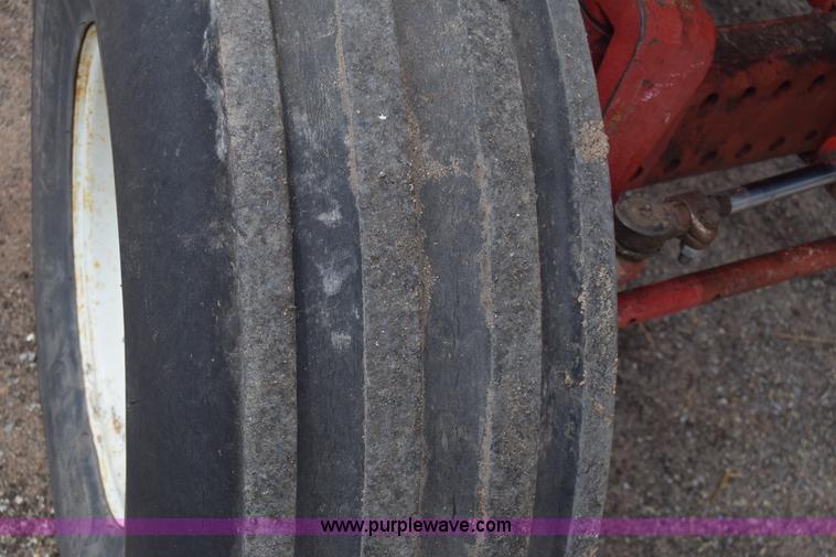 image for item CB9364 1979 International 1460 Axial-Flow combine