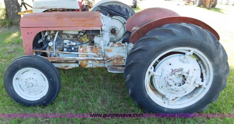 image for item CD9282 Massey-Ferguson 30 tractor