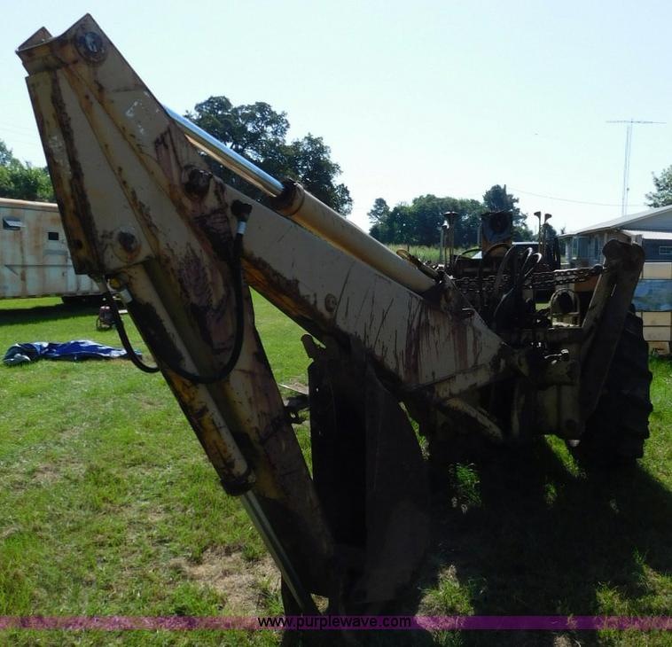 image for item CD9291 International 3444 Special backhoe