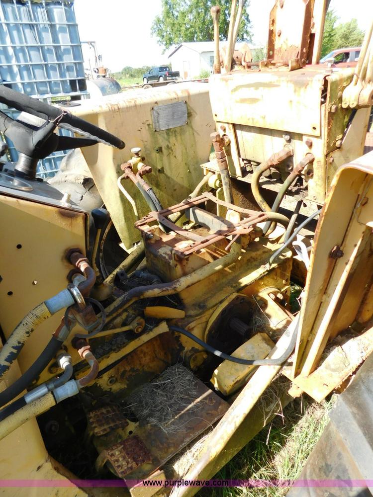 image for item CD9291 International 3444 Special backhoe