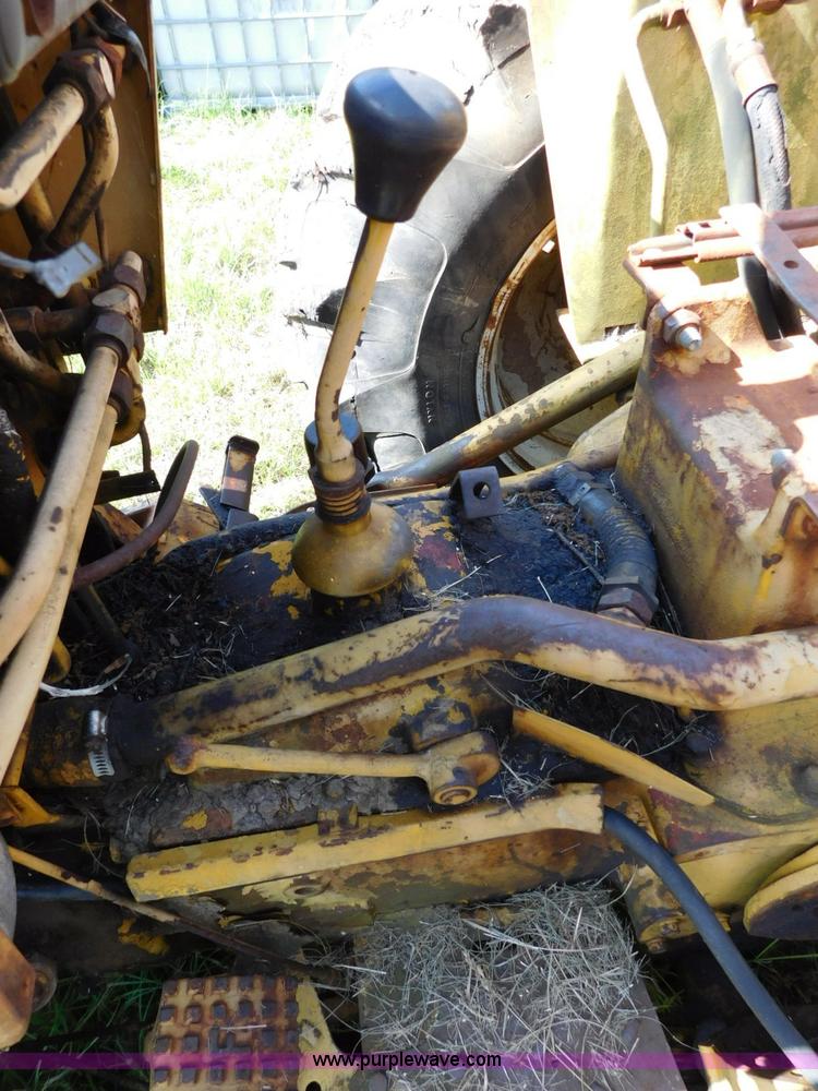 image for item CD9291 International 3444 Special backhoe