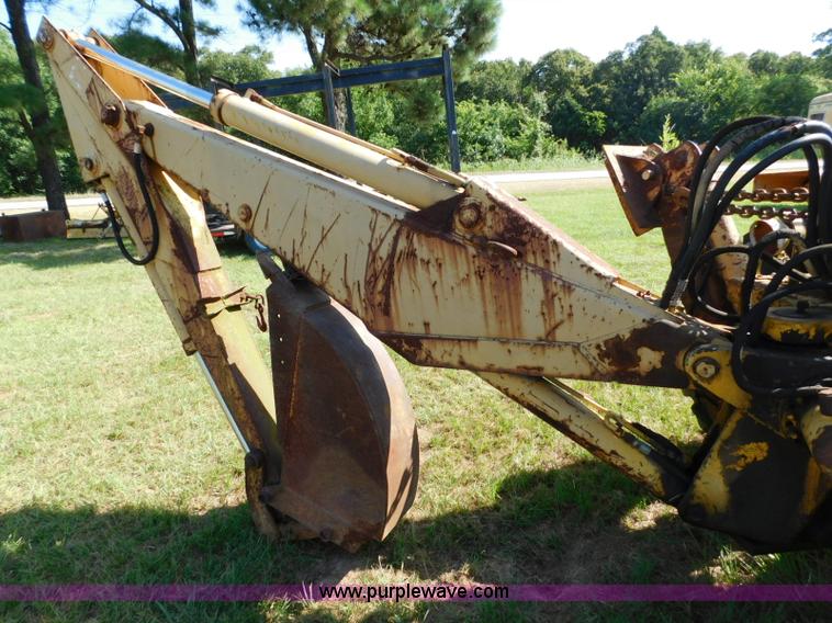 image for item CD9291 International 3444 Special backhoe