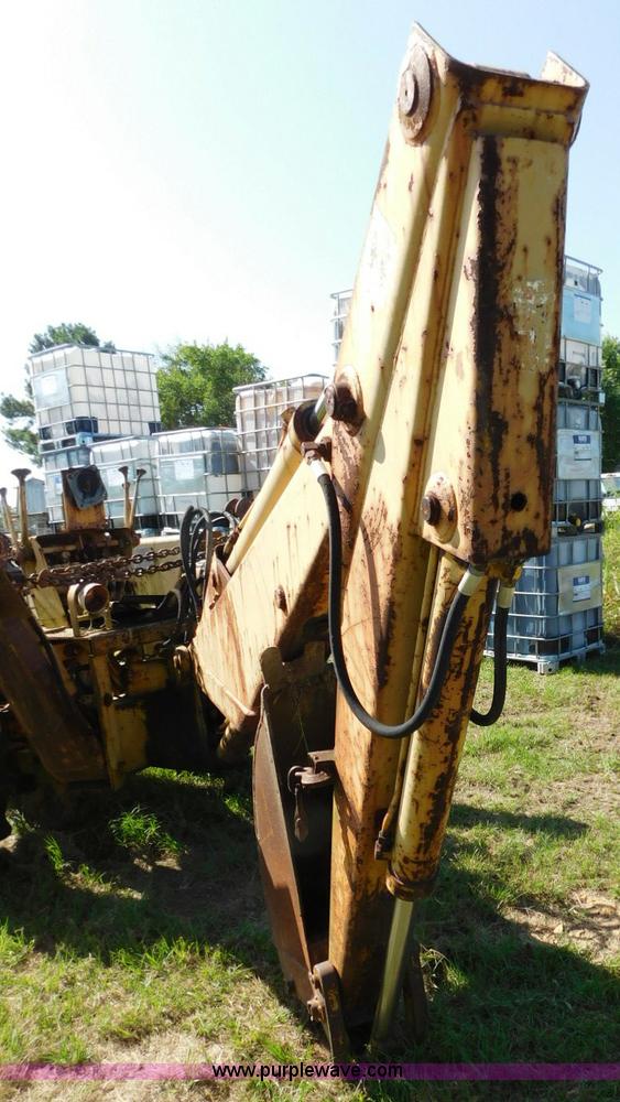 image for item CD9291 International 3444 Special backhoe