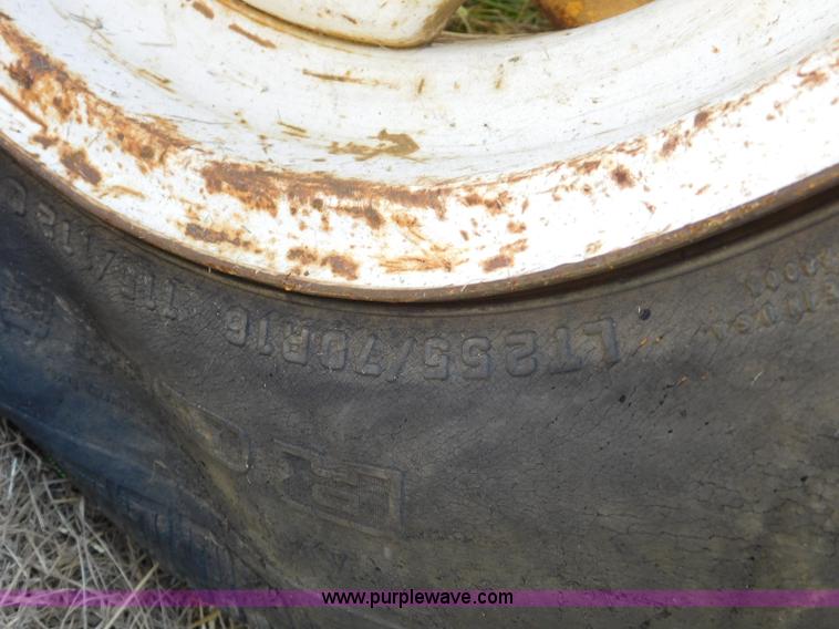 image for item CD9291 International 3444 Special backhoe