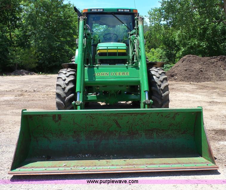 image for item J4853 2001 John Deere 7210 MFWD tractor