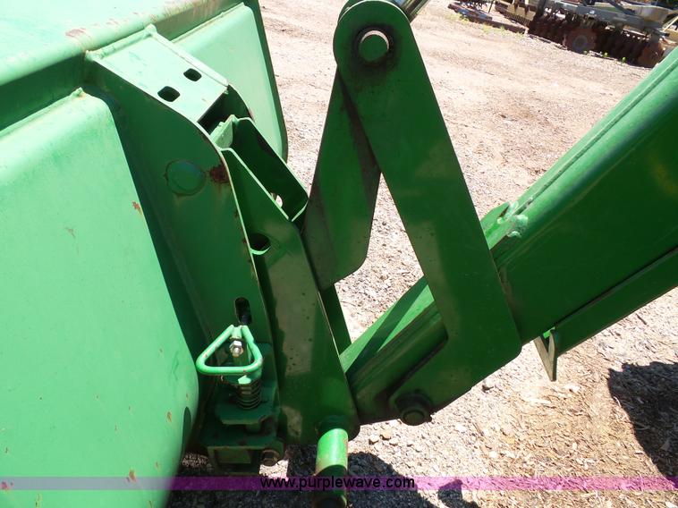 image for item J4853 2001 John Deere 7210 MFWD tractor