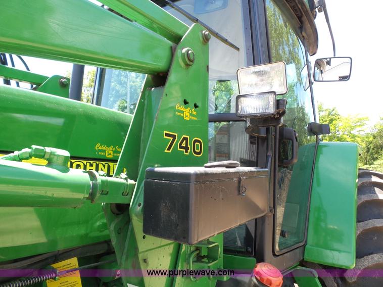 image for item J4853 2001 John Deere 7210 MFWD tractor