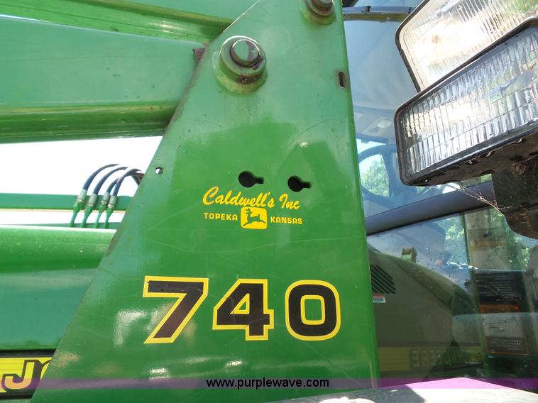 image for item J4853 2001 John Deere 7210 MFWD tractor