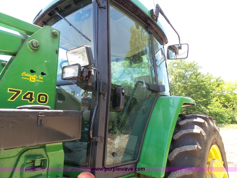 image for item J4853 2001 John Deere 7210 MFWD tractor