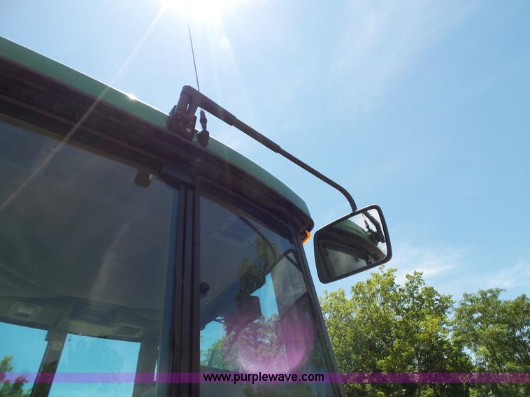 image for item J4853 2001 John Deere 7210 MFWD tractor