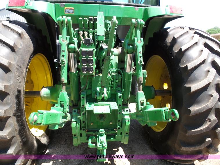 image for item J4853 2001 John Deere 7210 MFWD tractor