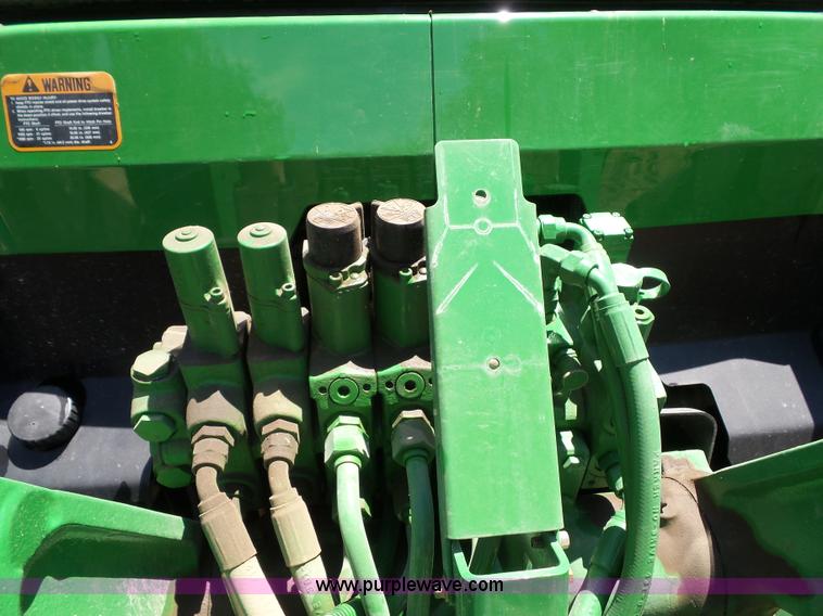 image for item J4853 2001 John Deere 7210 MFWD tractor