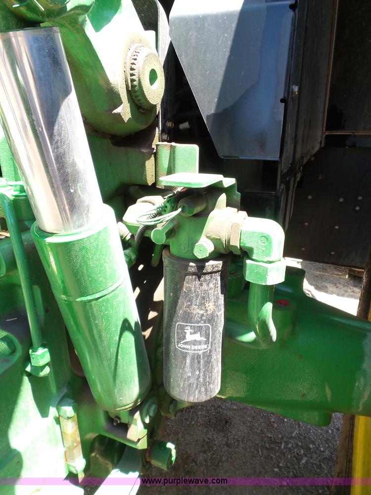 image for item J4853 2001 John Deere 7210 MFWD tractor