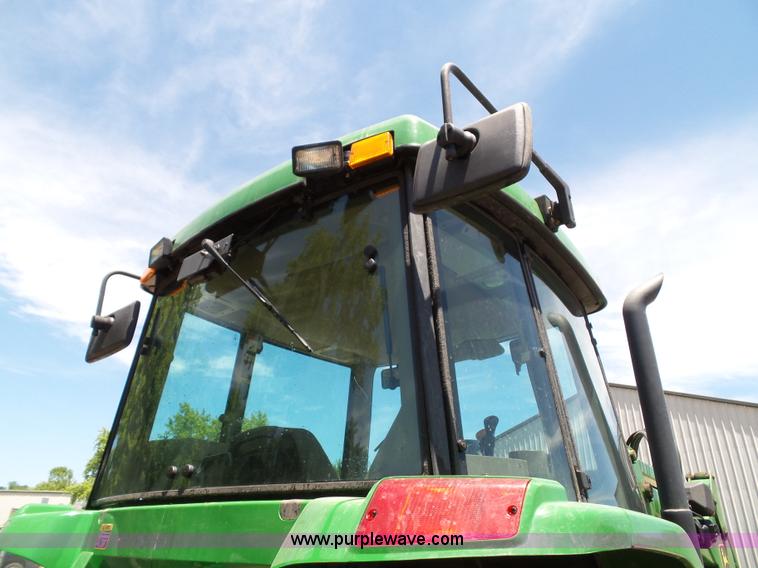 image for item J4853 2001 John Deere 7210 MFWD tractor