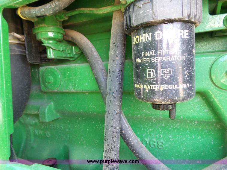 image for item J4853 2001 John Deere 7210 MFWD tractor