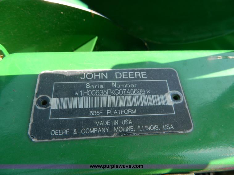image for item J8854 2012 John Deere 635 flex head