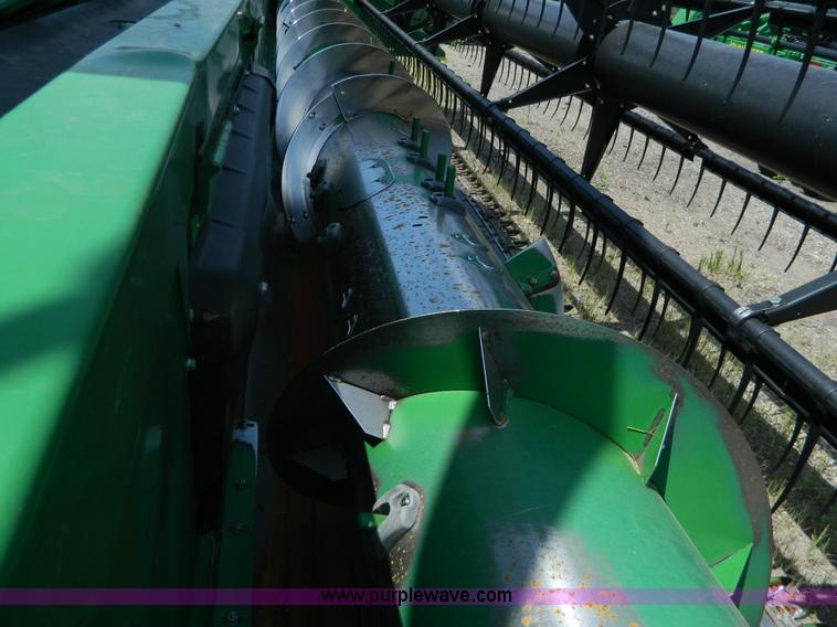 image for item J8854 2012 John Deere 635 flex head