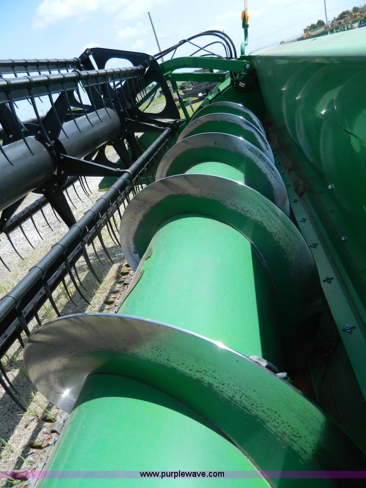 image for item J8854 2012 John Deere 635 flex head