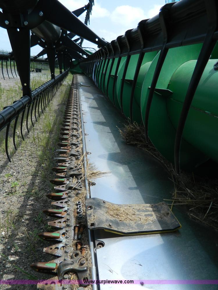 image for item J8854 2012 John Deere 635 flex head