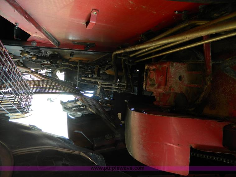 image for item J8855 2005 Case IH 2388 combine