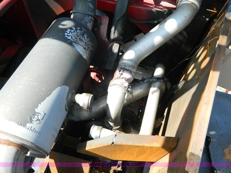 image for item J8855 2005 Case IH 2388 combine