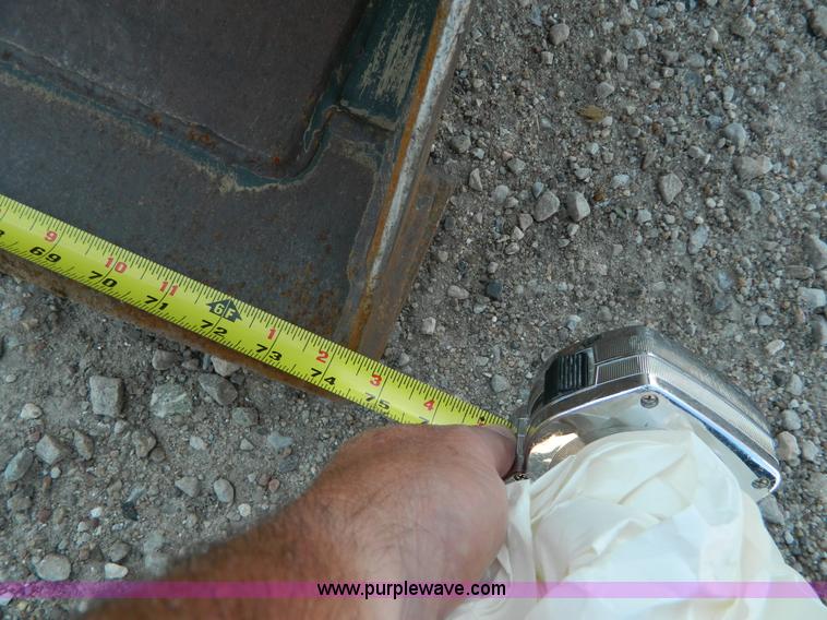 image for item J8856 2003 Kubota M6800 HDC MFWD tractor