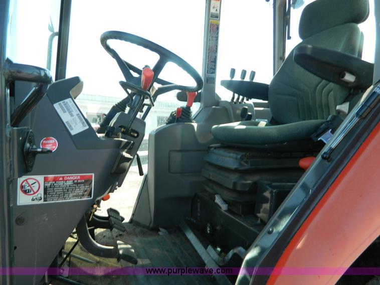 image for item J8856 2003 Kubota M6800 HDC MFWD tractor